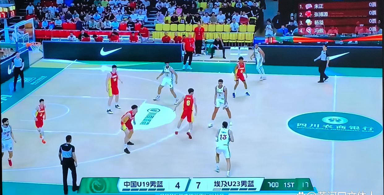 阿扎伦卡连续十五场比赛得分超过重返赛场，中国队不断突破！
