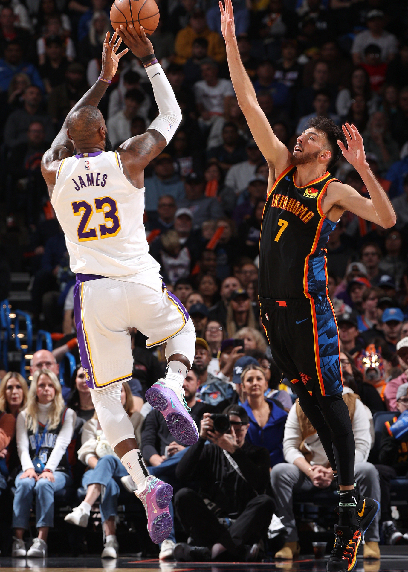 集结日法国杯传出新动向,俄克拉荷马雷霆止住颓势,管理层表态——更衣室稳定,心理建设被强调的简单介绍 集结日法国杯传出新动向,俄克拉荷马雷霆止住颓势,管理层表态——更衣室稳定,心理建设被强调的简单介绍